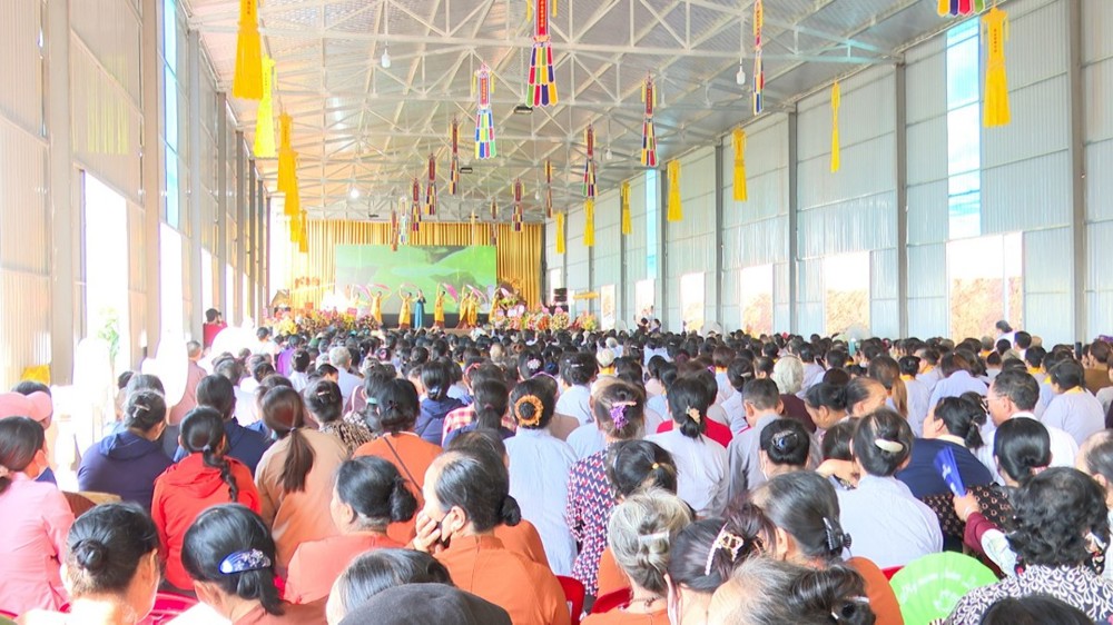 Nghệ An: Trọng thể khai mạc lễ hội Quan Âm Nam Hải năm 2023 và kỷ niệm 05 năm ngày thành lập GHPGVN huyện Quỳnh Lưu