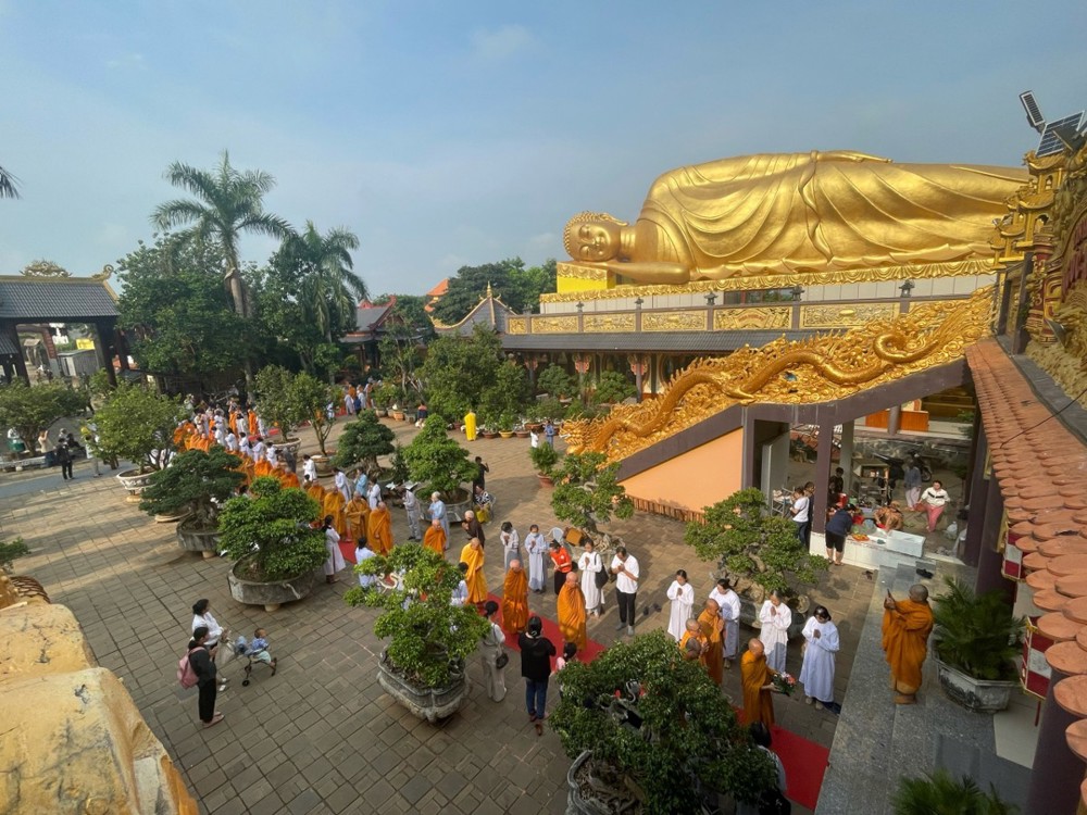 Đồng Nai: Lễ cung rước và an vị xá lợi của Trưởng lão HT. Thích Giác Hà nhập bảo tháp tịnh xá Ngọc Xuân