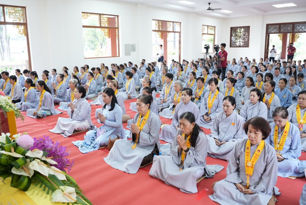 Đồng Nai: Khoá tu “Sống trong tỉnh thức” tại chùa Dưỡng Chân Tuệ Uyển