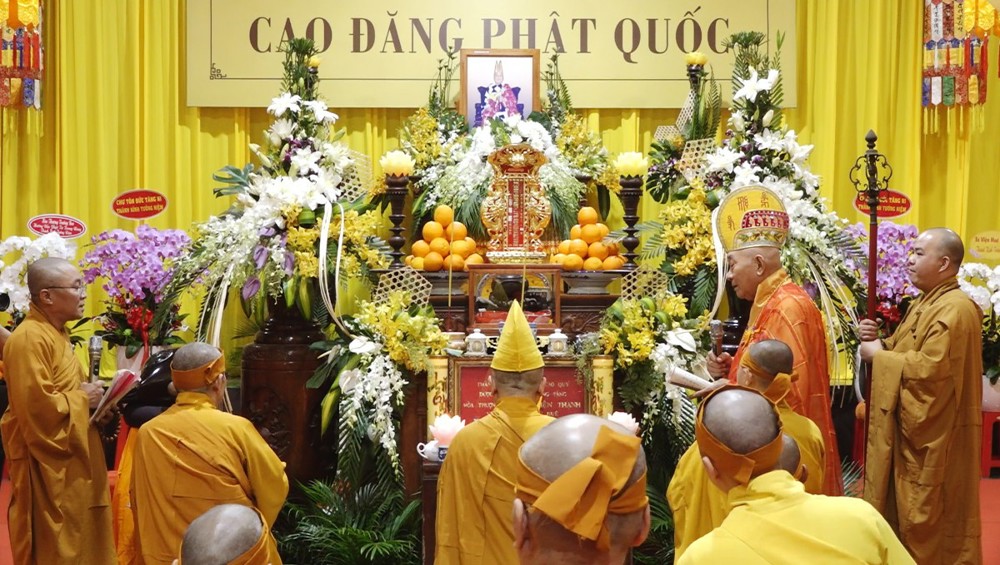 TP.HCM: Lễ truy niệm và phụng tống Kim quan Trưởng lão Hòa thượng Thích Thiện Thạnh