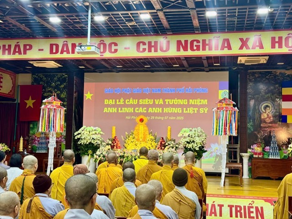 Hải Phòng: Ban Trị sự GHPGVN Thành phố tổ chức lễ tưởng niệm và cầu siêu anh linh các anh hùng liệt sĩ