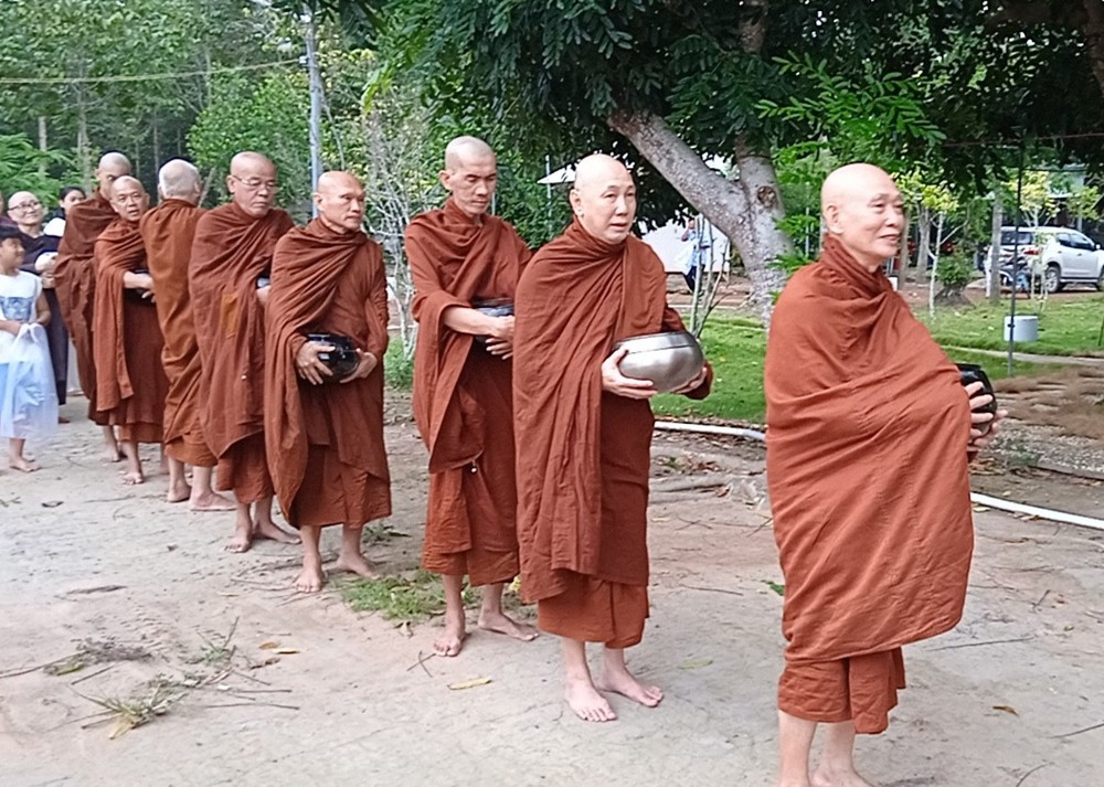 Tây Ninh: Lễ dâng Cốc liêu và trai Tăng cúng dường trường hạ chùa Chánh Đẳng Giác