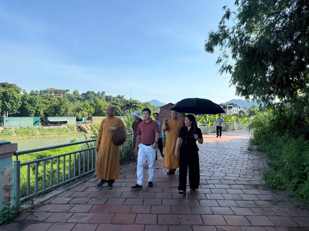 Đoàn Ban Trị sự GHPGVN tỉnh khảo sát địa điểm đặt Văn phòng Phật giáo khu vực phía Bắc tỉnh Thái Nguyên