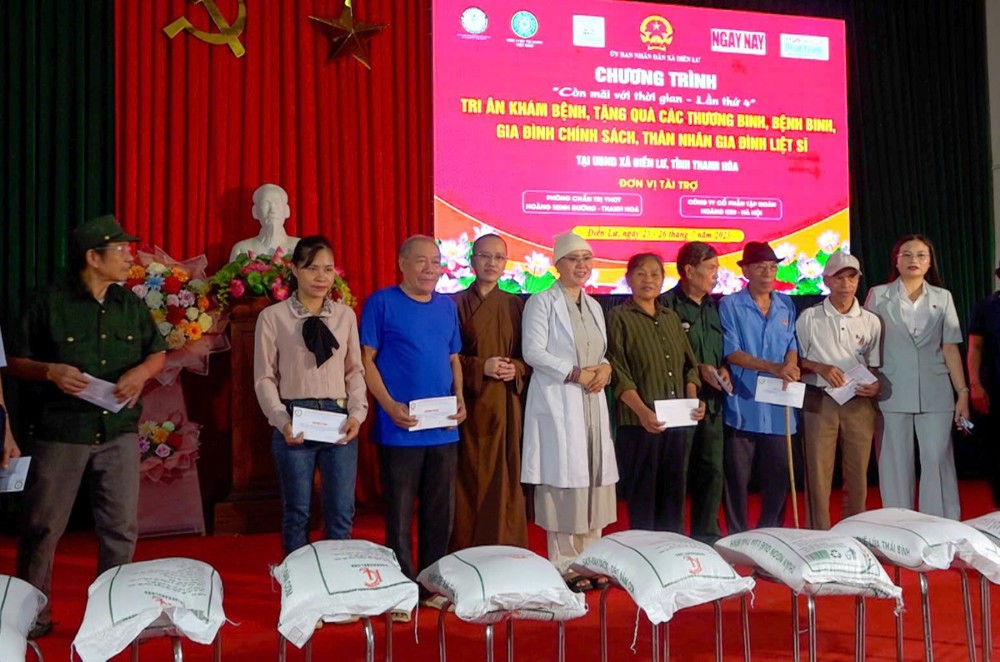 Thanh Hóa: Chương trình tri ân “Còn mãi với thời gian” tại xã Điền Lư