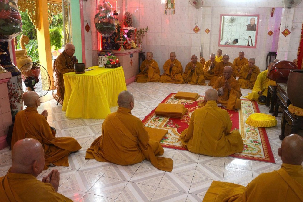 TP.HCM: Chư Tăng các phường tham dự lễ bố-tát định kỳ lần thứ 4 tại chùa Thiên Trường