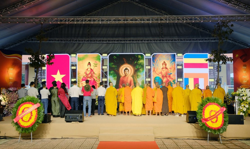 An Giang: Trang nghiêm đại lễ tri ân và cầu siêu tại Nghĩa trang liệt sĩ Phú Quốc