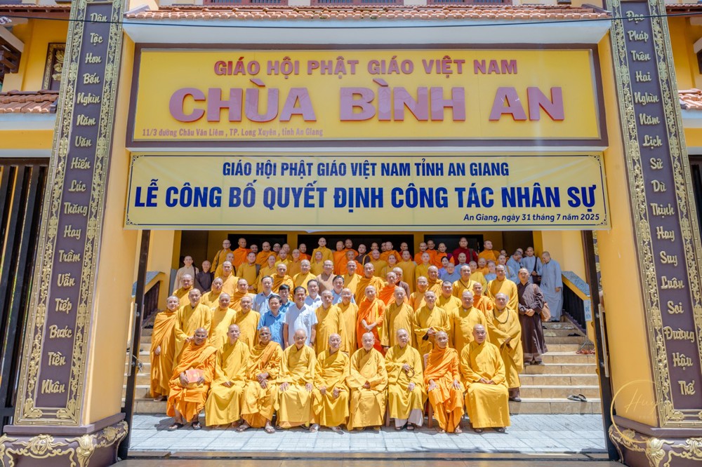 2ceb322f-7587-42ab-9488-5728c8e293f7-crop.JPEG