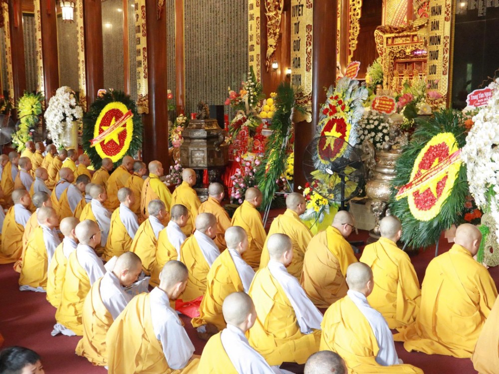 Hưng Yên: Lễ cầu siêu anh linh các anh hùng liệt sĩ tại Đền thờ Liệt sĩ Thái Bình