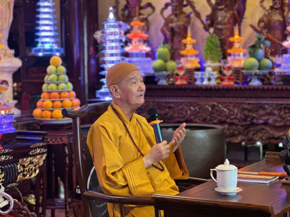 TP.HCM: Trưởng lão Hòa thượng Thích Thanh Hùng ban pháp từ tại trường hạ chùa Đại Giác