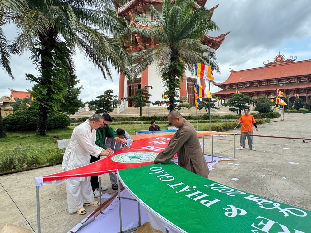 Đồng Nai: Không khí nhộn nhịp trên đất trại – Ban Tổ chức gấp rút hoàn thiện từng hạng mục trước giờ G