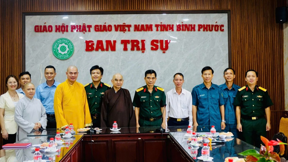 Đồng Nai: Bộ Chỉ huy Quân sự tỉnh tổ chức họp, thống nhất phương án xây tặng công trình văn hóa, thể dục thể thao tại chùa Tỉnh Hội