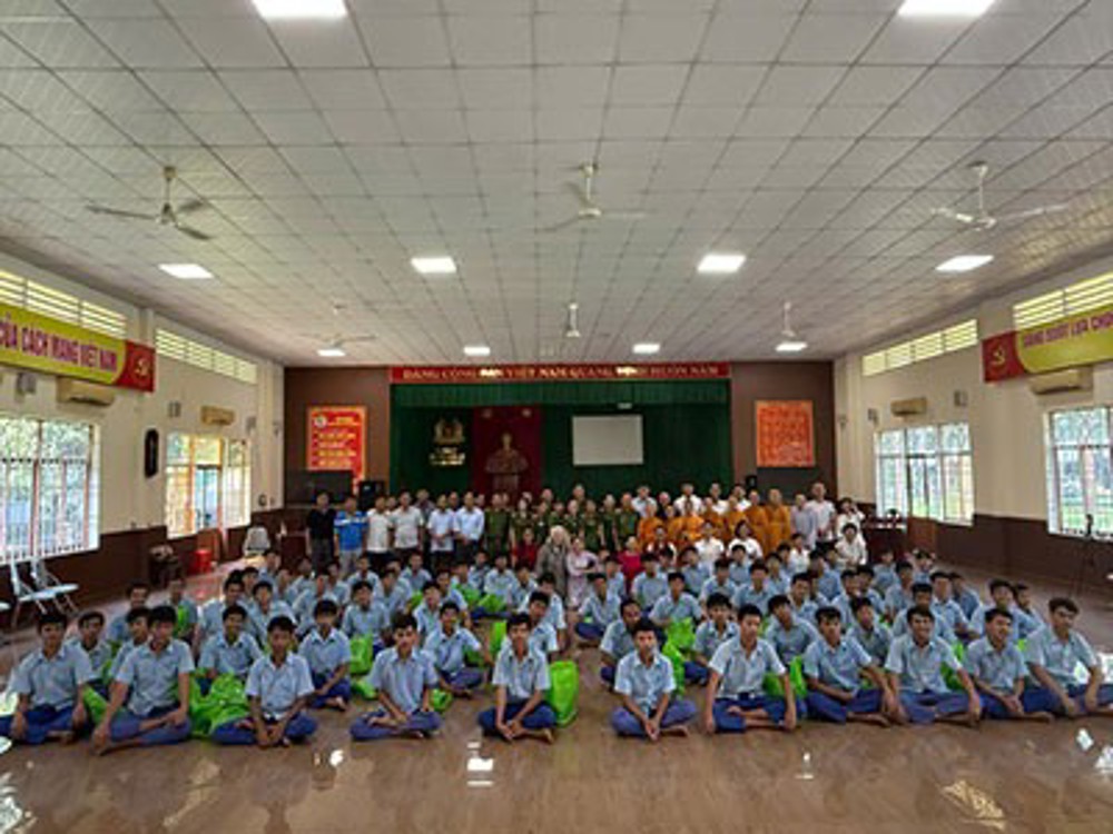 Đồng Nai: Thiền viện Pháp Sơn tổ chức khóa tu mùa hè Thoáng hương thiền ở trường giáo dưỡng số 4