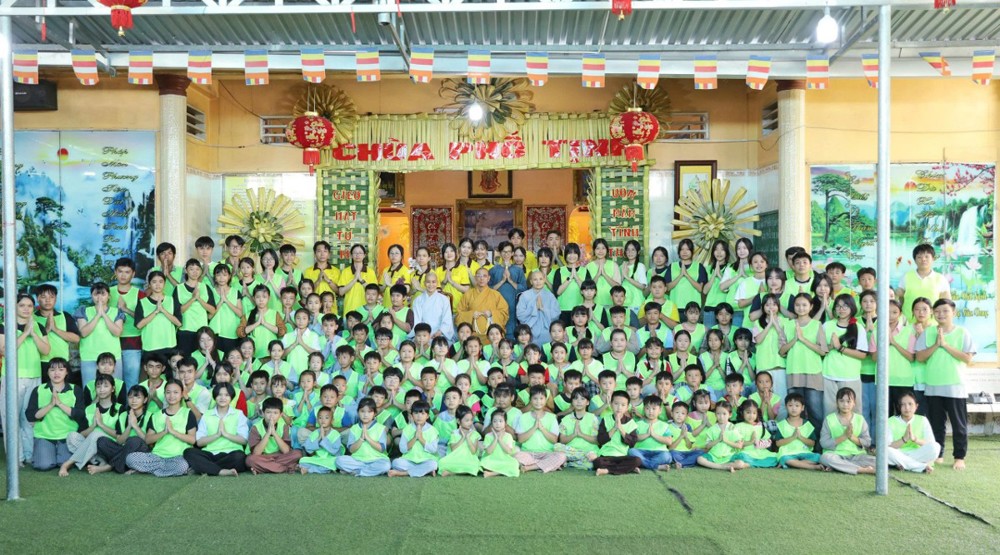 Đồng Tháp: Khoá tu “Ươm mầm Trí tuệ” tại chùa Phổ Tịnh – Một ngày nuôi dưỡng tâm hồn thiếu nhi