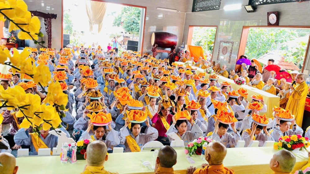 TP.Cần Thơ: Chùa Phổ Giác tổ chức dâng cúng Pháp y và Khoá tu mùa hè lần thứ 12