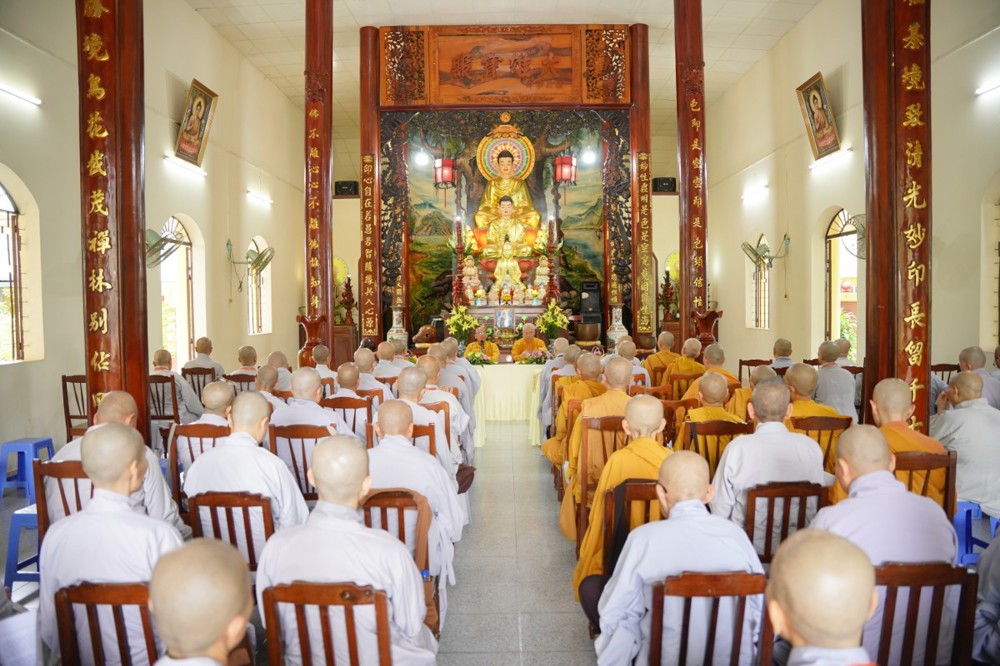 Khánh Hòa: Ban Tổ chức Trường hạ Phật giáo Ninh Thuận (cũ) giáo giới chư hành giả Ni tại trú xứ Tổ đình Diệu Ấn
