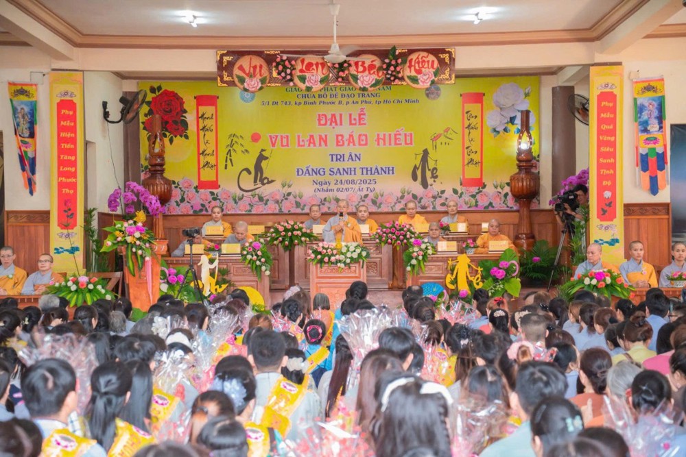 TP.HCM: Chùa Bồ Đề Đạo Tràng trang nghiêm cử hành Đại lễ Vu lan Báo hiếu 
