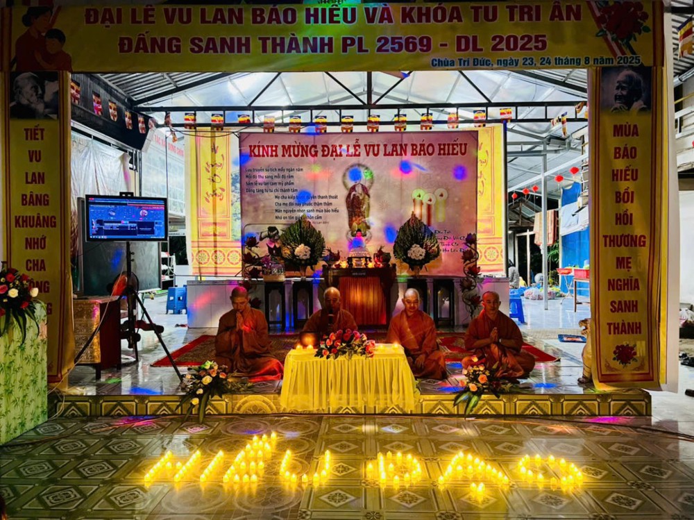 Vĩnh Long: Đêm thiền trà & chia sẽ Phật pháp tại Chùa Trí Đức