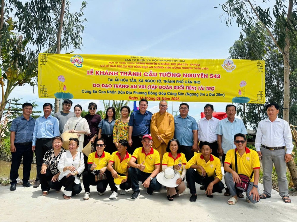 Hội từ thiện chùa Tường Nguyên tổ chức chương trình “Nối Nhịp Bờ Vui – Nhà Sen Búp Xin Tặng Người” - Khánh thành và khởi công các công trình phúc lợi xã hội