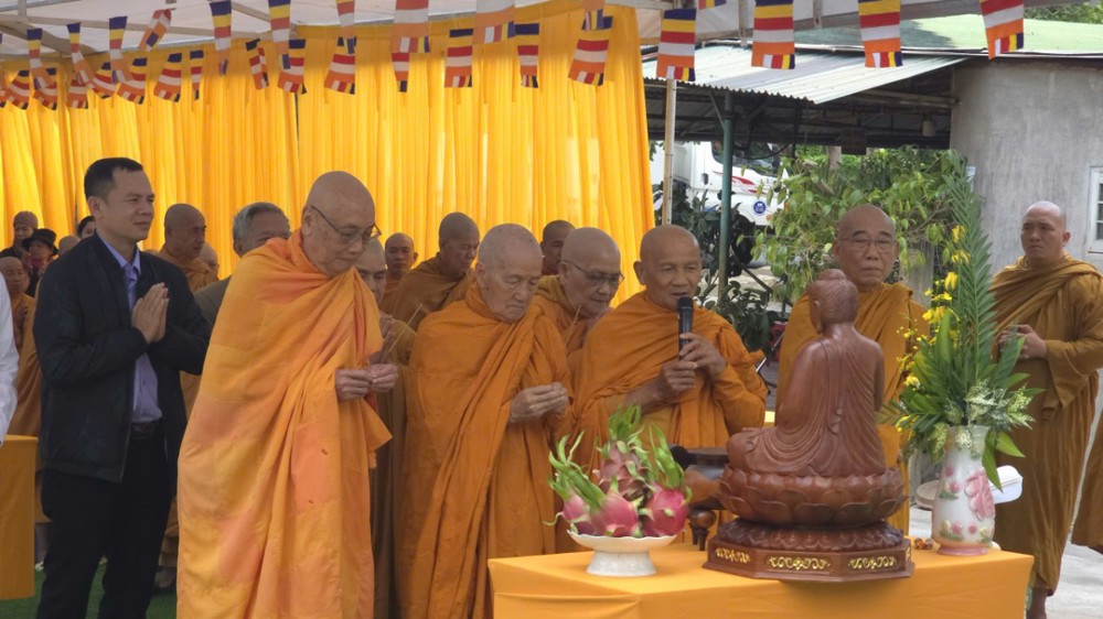 Lâm Đồng: Lễ lạc thành cổng Tam quan tịnh xá Ngọc Thiền - Đà Lạt