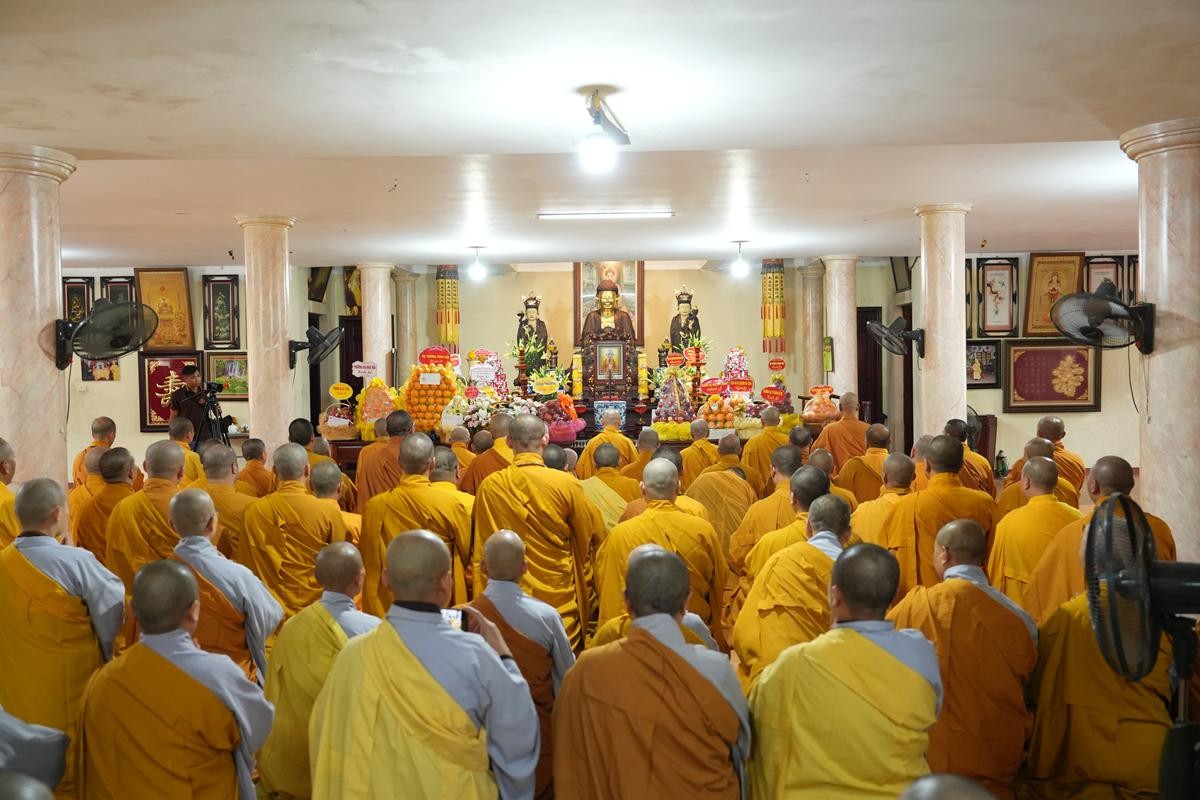 Image 15 of 39