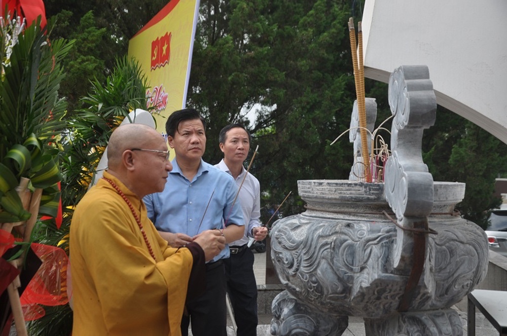 Tưởng niệm AHLS tại Cao Bằng: Lan tỏa tinh thần “Uống nước nhớ nguồn”