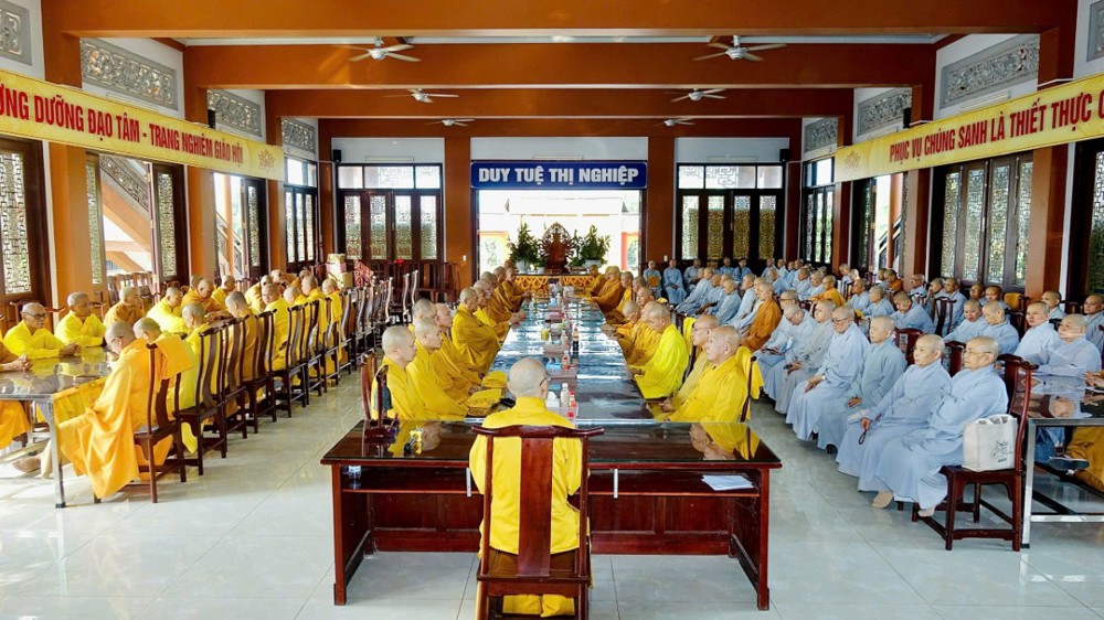 Đồng Nai: Chư Tăng Ni khu vực 2 bố-tát định kỳ và sinh hoạt Tăng sự tại chùa Tỉnh Hội