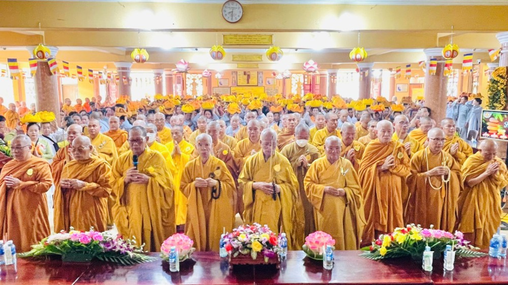 Cần Thơ: Lễ Huý kỵ cố Hoà thượng khai sơn chùa Phước Lâm và dâng cúng Pháp y
