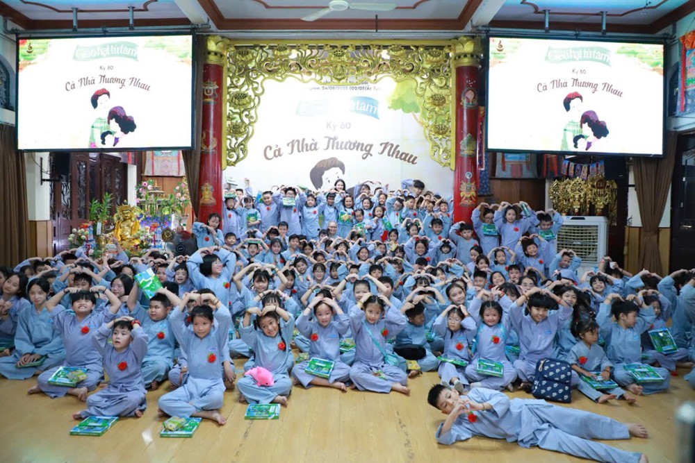 TP.HCM: Khóa tu “Gieo Hạt Từ Tâm” lần thứ 80 chủ đề “Cả Nhà Thương Nhau” tại Quan Âm tu viện