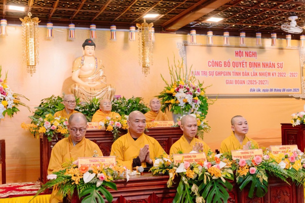 Hội nghị trao quyết định chuẩn y nhân sự Ban Trị sự Phật giáo tỉnh Đắk Lắk