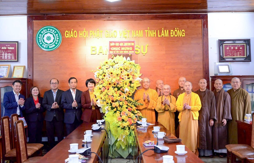 Lâm Đồng: Lãnh đạo Tỉnh ủy, HĐND, UBND, UBMTTQVN chúc mừng Đại lễ Vu lan Báo hiếu PL.2569 đến Ban Trị sự GHPGVN tỉnh