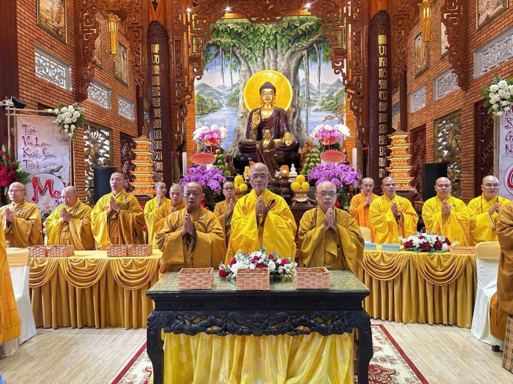 TP.HCM: Trang nghiêm Đại lễ Vu lan Báo hiếu và dâng Pháp y Ca sa tại tịnh viện Pháp Hạnh
