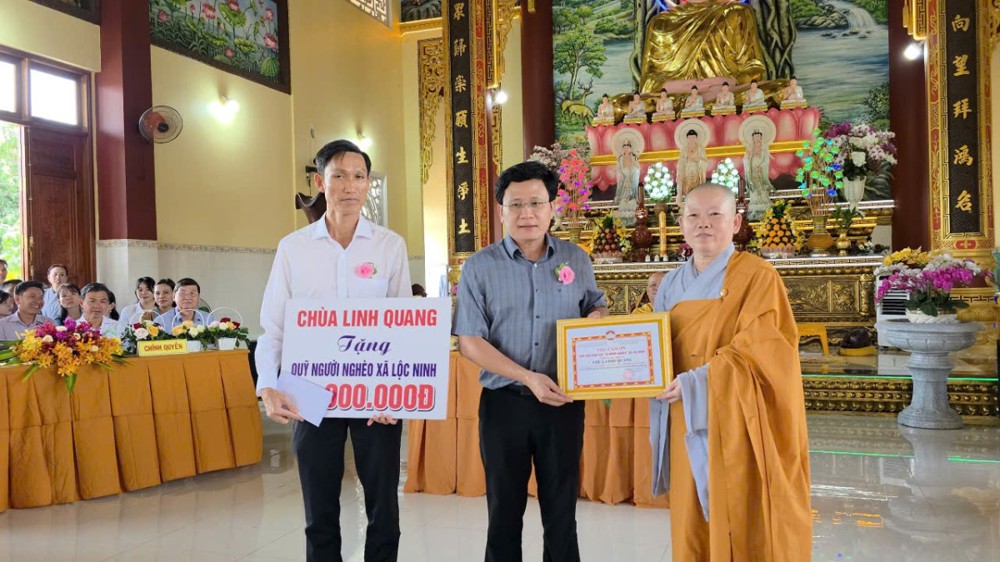 Tây Ninh: chùa Linh Quang  long trọng tổ chức  Đại lễ Vu Lan Báo Hiếu 