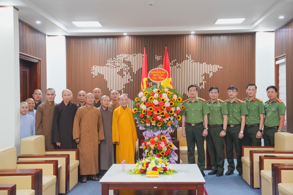 BTS GHPGVN tỉnh Hà Tĩnh chúc mừng Công an tỉnh nhân ngày truyền thống lực lượng CAND