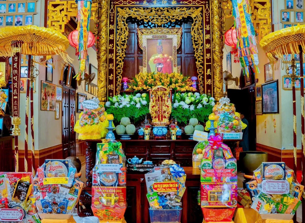 Cà Mau: Trang nghiêm cử hành lễ tiểu tường cố Hòa thượng Thích Huệ Thành tại chùa Liên Hoa