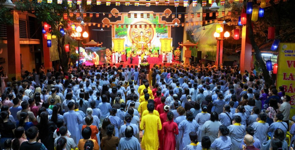 Hàng nghìn Phật tử tham dự đại lễ Vu Lan PL.2569 tại chùa Bằng – Linh Tiên Tự