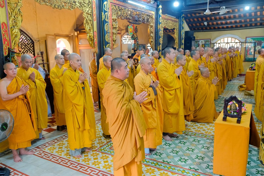 An Giang: Chư Tăng trường hạ chùa Tam Bảo đối thú Tự tứ, kết thúc viên mãn khóa An cư kiết hạ PL.2569