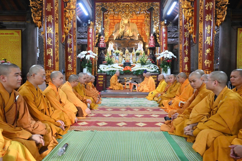 Hà Nội: Trên 600 hành giả an cư của trường hạ chùa Sóc Thiên Vương (Học viện Phật giáo Việt Nam tại Hà Nội) tác pháp Tự tứ, kết thúc mùa An cư kết hạ năm nay