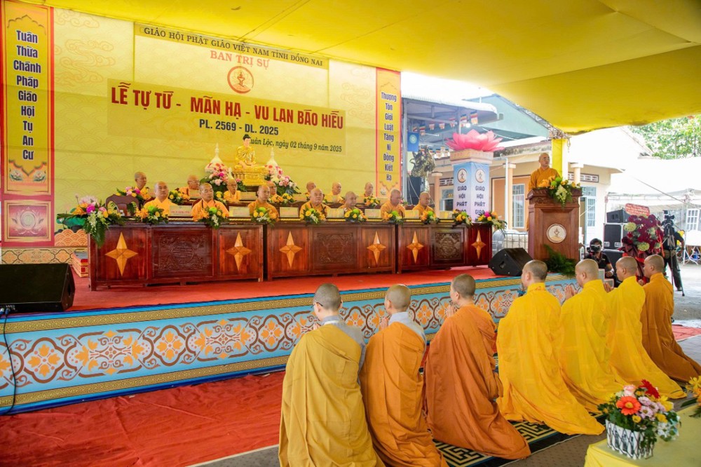 Trang nghiêm lễ Mãn hạ Tứ tứ - Tạ pháp an cư PL.2569 tại Chùa Xuân Lộc, xã Xuân Lộc, tỉnh Đồng Nai