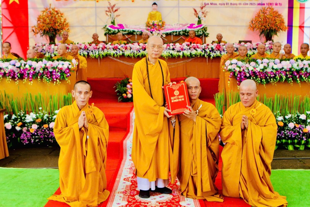 Đồng Nai: Lễ trao Quyết định bổ nhiệm trụ trì chùa Đắk Nhau