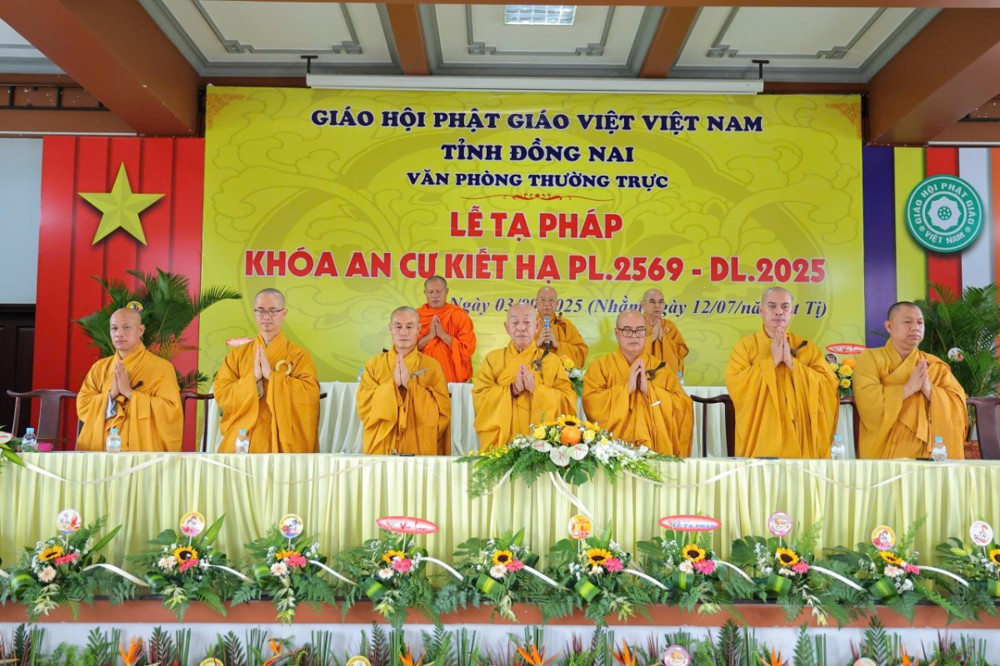 Đồng Nai: Trang nghiêm tổ chức lễ Tạ pháp – Mãn hạ An cư kiết hạ PL.2569 – DL.2025