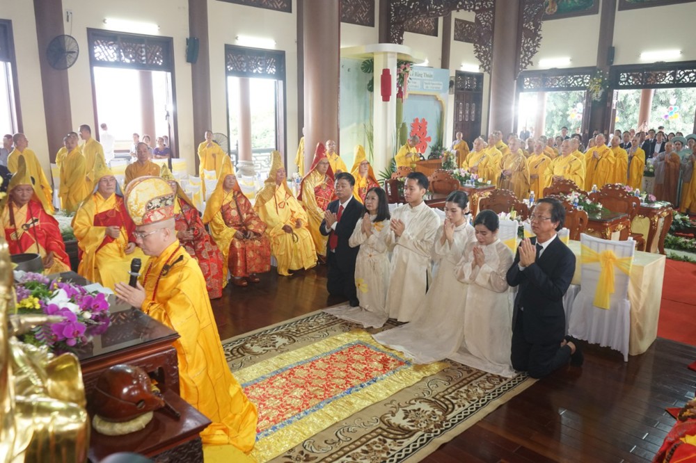 Đà Nẵng: Lễ Hằng thuận cho Phật tử tại Bồ Đề Thiền viện