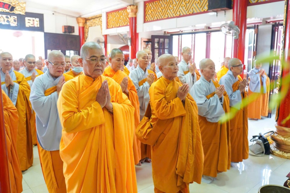 An Giang: Chư Ni trường hạ chùa Bửu Sơn đối thú Tự tứ, viên mãn mùa An cư kiết hạ PL.2569