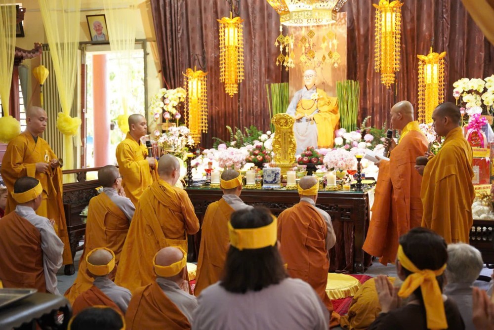 Cần Thơ: Lễ tam thất trai tuần cố Ni trưởng Thích Nữ Minh Đạo