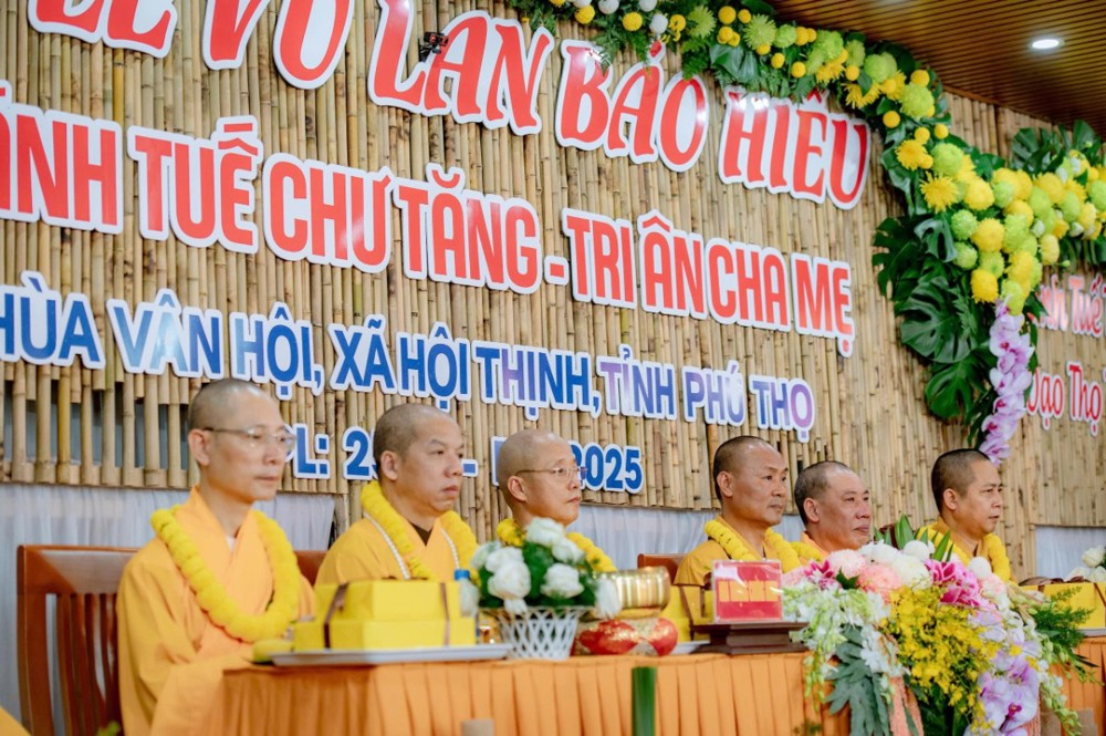 Phú Thọ: Chùa Vân Hội trang nghiêm tổ chức Đại lễ Vu Lan báo hiếu PL.2569