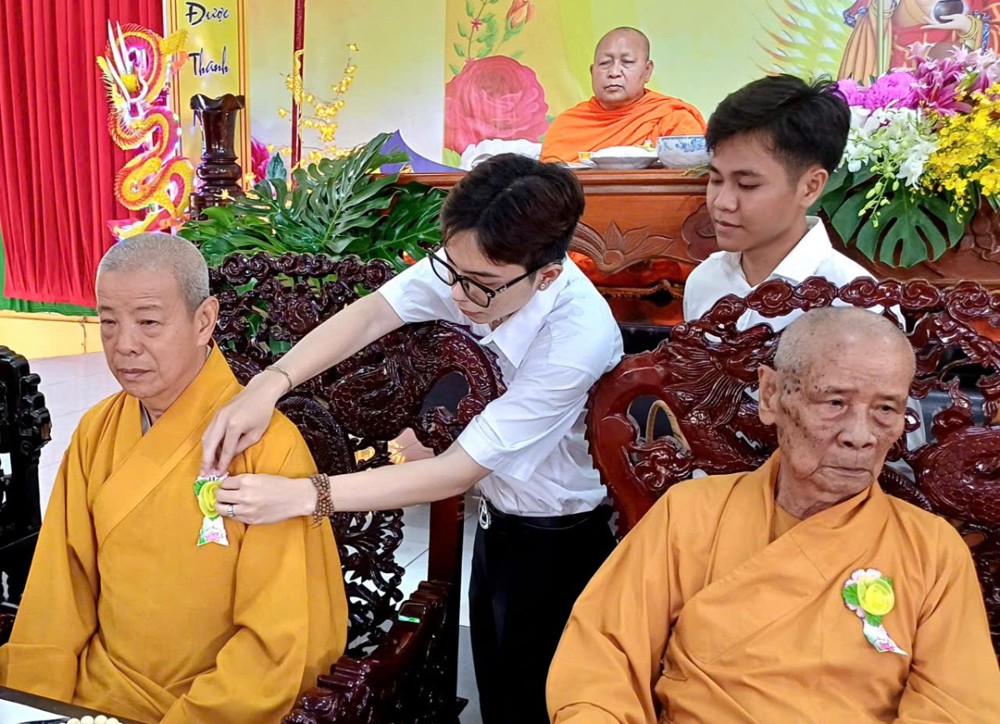 Vĩnh Long: Đại lễ Vu Lan báo hiếu chùa Phước Tường