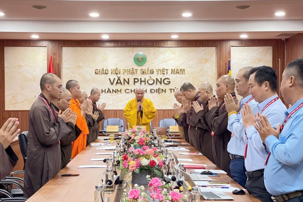 Văn phòng 2 Trung ương họp giao ban kỳ 7 và chuẩn bị cho Hội nghị Ban Thường trực HĐTS GHPGVN