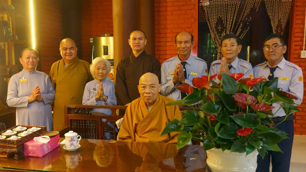 Quảng Ngãi: Phân ban GĐPT Kon Tum cúng dường chư Tôn đức An cư kiết hạ nhân mùa Vu Lan PL.2569