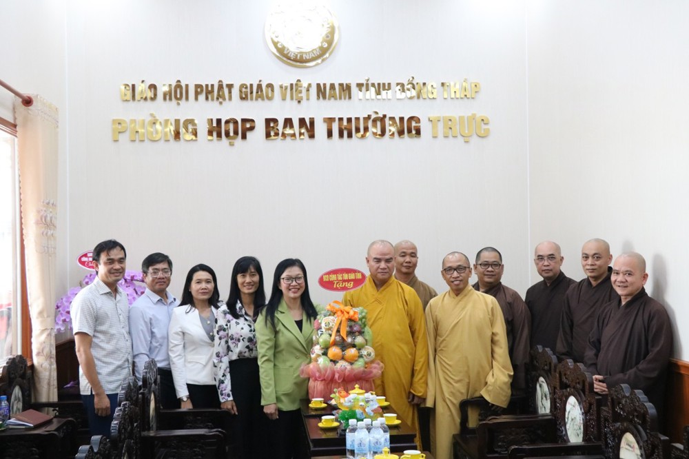 Đồng Tháp: Ban Trị sự Phật giáo đón tiếp Đoàn công tác Ban Chỉ đạo tỉnh đến thăm và làm việc