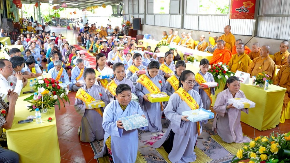 Cần Thơ: Trang nghiêm lễ húy kỵ lần thứ 13 cố Trưởng lão HT. Thích Huệ Thành và lễ Vu Lan báo hiếu tại Điểm sinh hoạt tôn giáo tập trung Huynh Qui