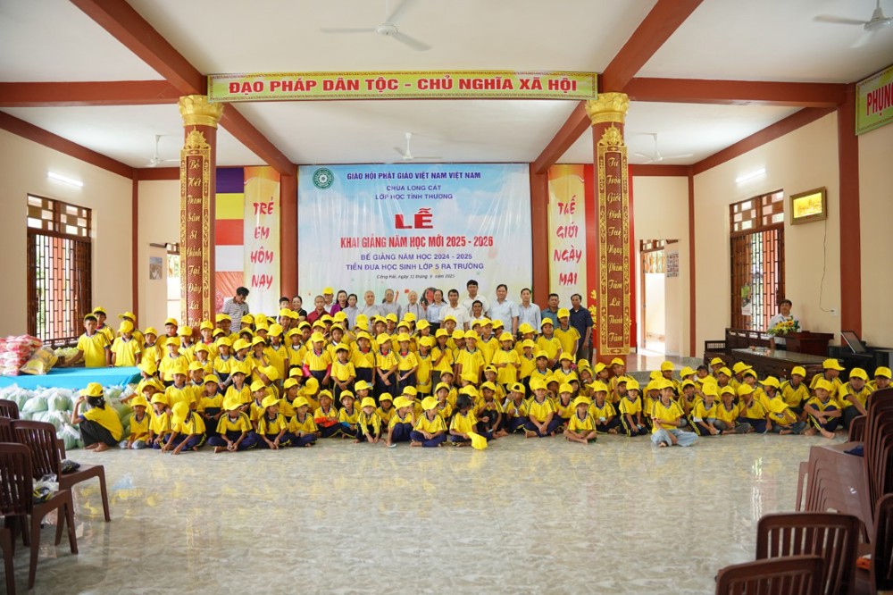 Khánh Hòa: Lớp học tình thương chùa Long Cát khai giảng năm học mới 2025 – 2026